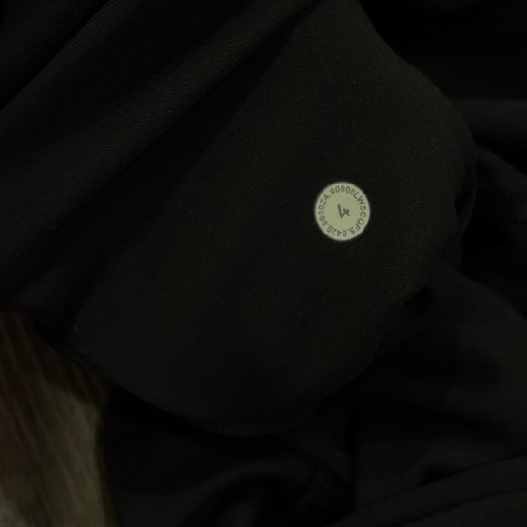 SOLD- Lululemon Legging High Rise 25” 7/8 Pockets Athletic Women’s size 4 - Picture 14 of 16